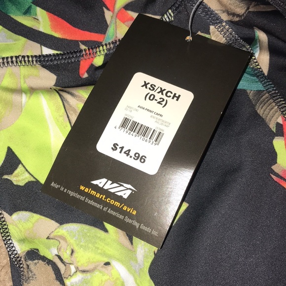 🔴LAST CHANCE 🔴 NWT AVIA XS print Capri - Picture 2 of 5